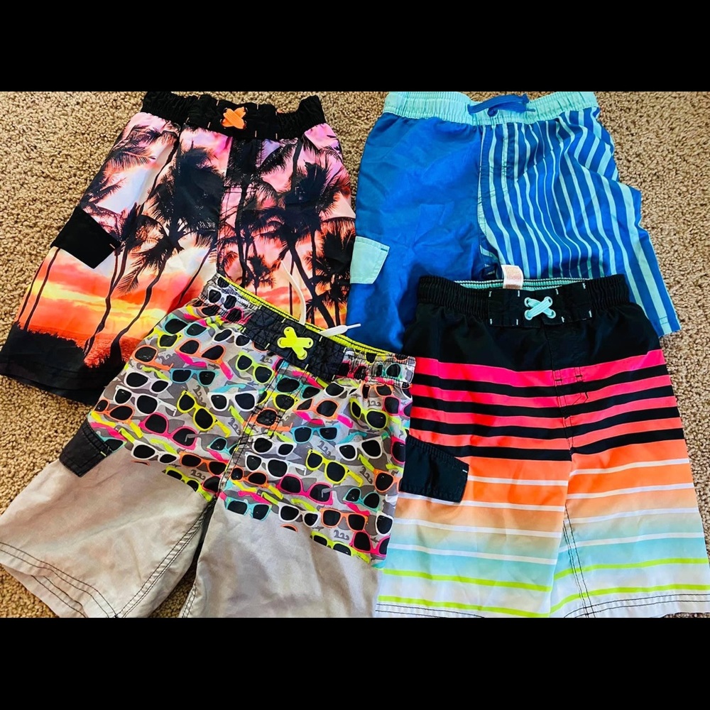 Boys size 6/7 swim trunks